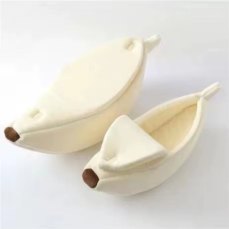 Cute Banana Cat Bed | Soft Warm Cat Cave Bed for Indoor Cats & Kittens