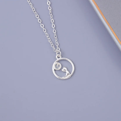 Moon Cat Necklace in 925 Sterling Silver | Mother of Pearl Pendant