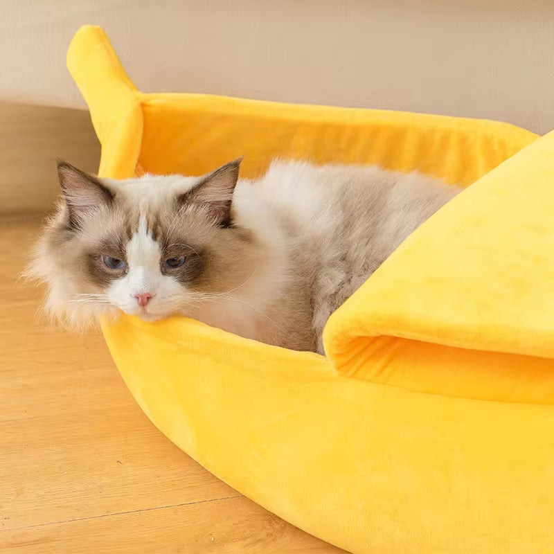 Cute Banana Cat Bed | Soft Warm Cat Cave Bed for Indoor Cats & Kittens