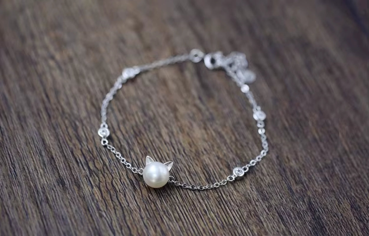 925 Sterling Silver Cat Bracelet with Freshwater Pearl | Elegant Gift for Cat Lovers