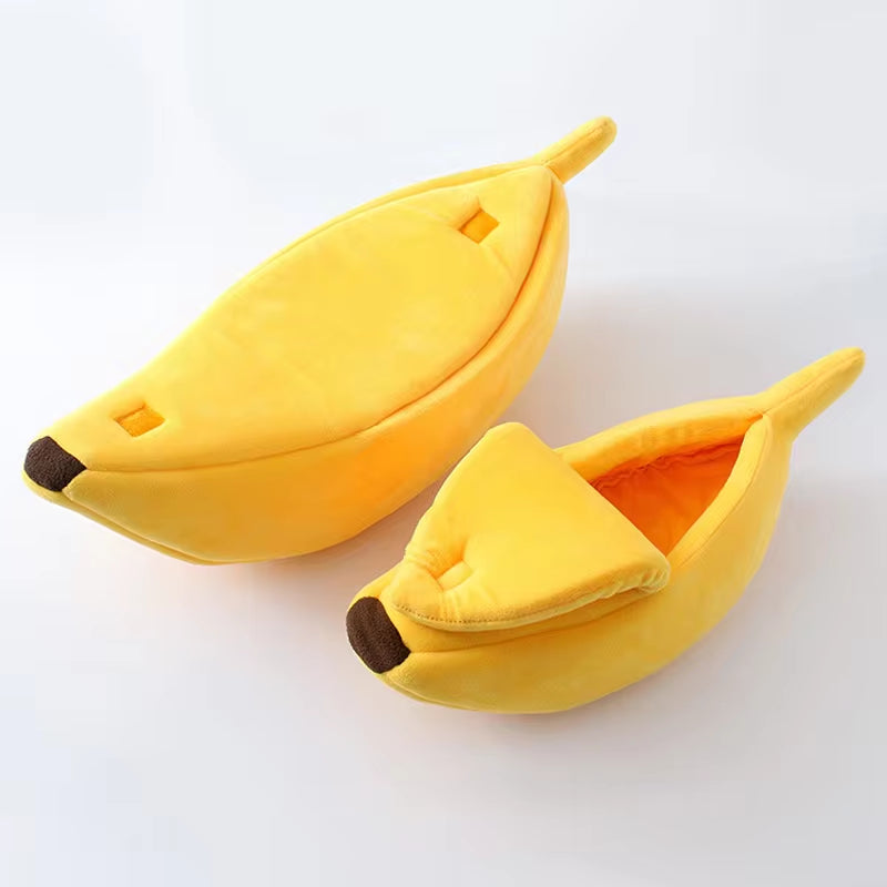 Cute Banana Cat Bed | Soft Warm Cat Cave Bed for Indoor Cats & Kittens